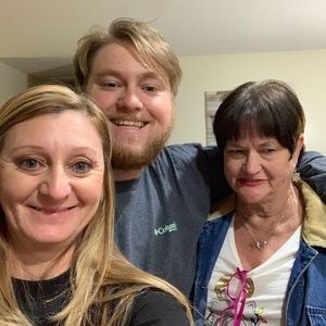 Meet your Posher, Cameron